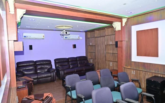 Mayur Shines / villa 