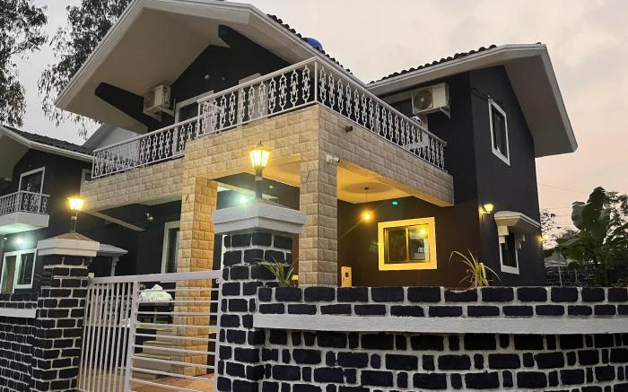 Blue Shark Villa ll Private Pool ll Luxurious 4BHK