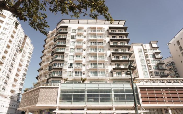 Comfy Studio UnitL @OneMadison34