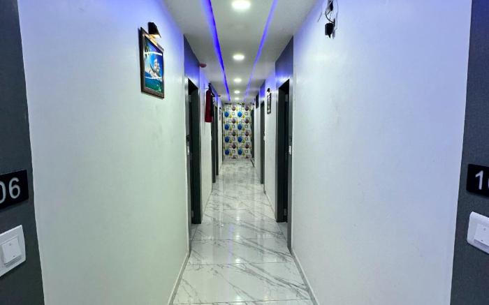 Hotel The Pacific Ahmedabad Airport