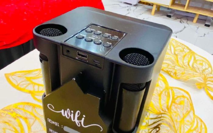 Phoenix Bliss (Amber)