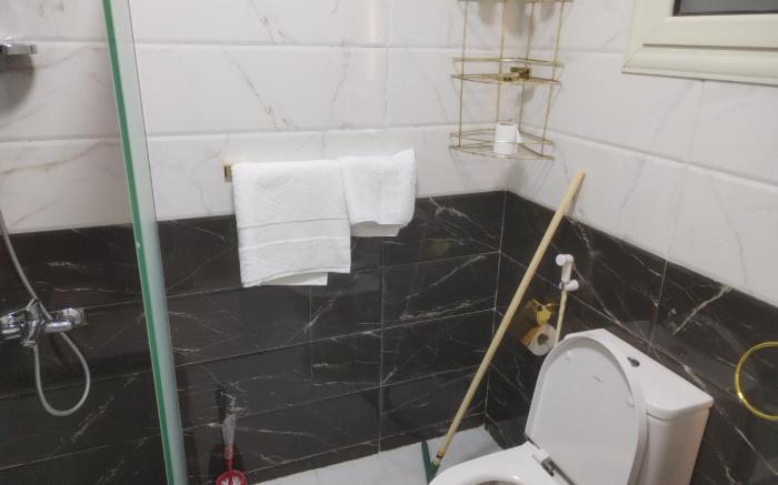 Lebanon Square apartment