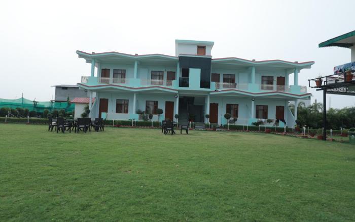   Kuyal Corbett Resort