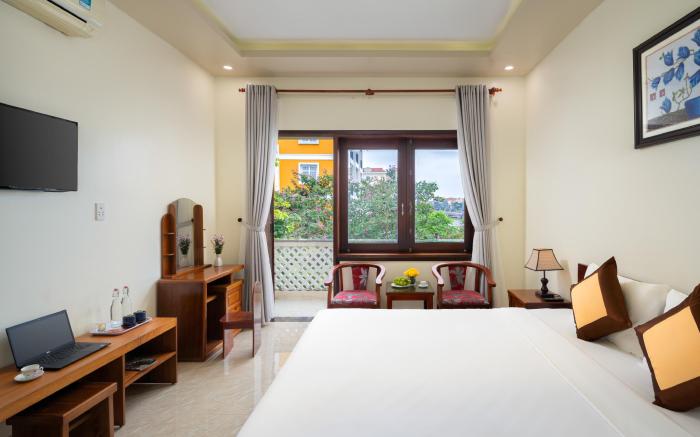 Sun Moon Riverside Hoi An