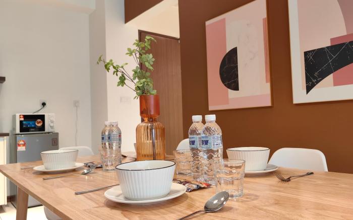 Near Airport|Sunset|FreeParking|Balcony|2BR 5 Pax