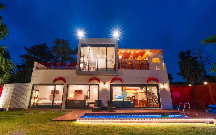 Its you Pool Villa