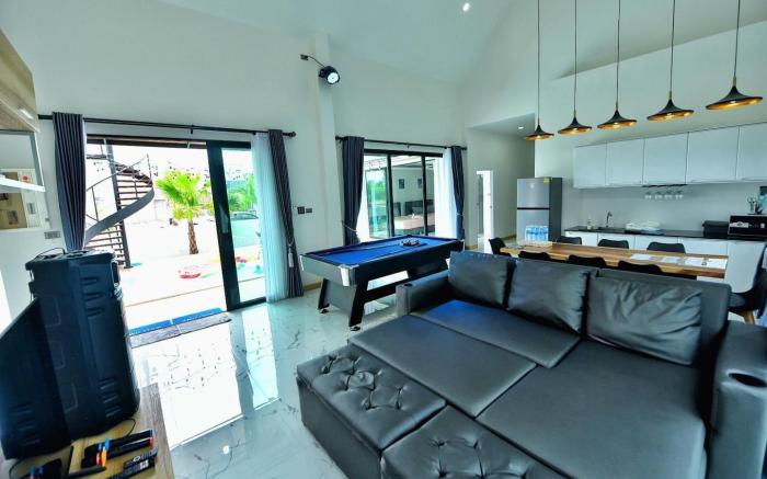 Level UP pool villa Rayong