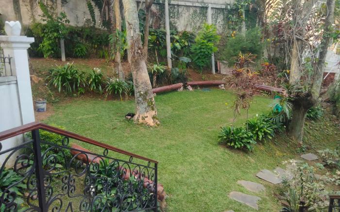 Villa Sentul city nuansa keraton