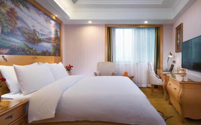 Vienna International Hotel Hangzhou Linping High Speed Railway South Station