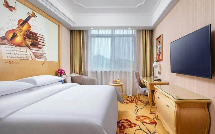 Vienna International Hotel Zhejiang Yuyao Fengshan Road