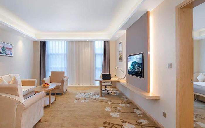 Vienna International Hotel Causeway Bay Square Honggutan Center