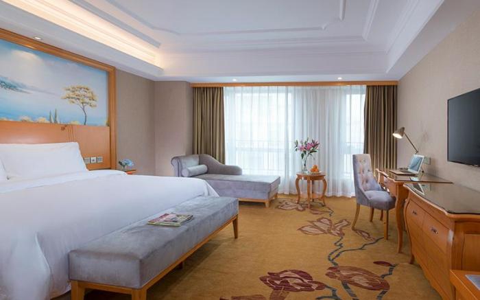 Vienna Internationnal Hotel NanchangHonggutan Xuefu Avenue