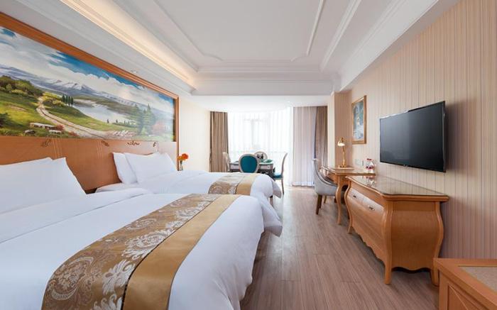 Vienna International Hotel Nanchang Aixi Lake Prince Hall metro station
