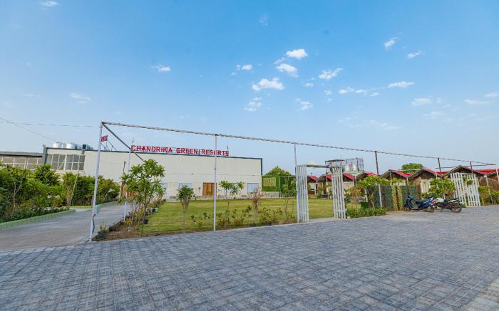 Chandrika Green Resorts Near Prem Mandir