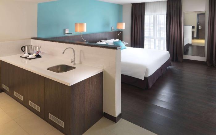Wyndham Garden i-City  