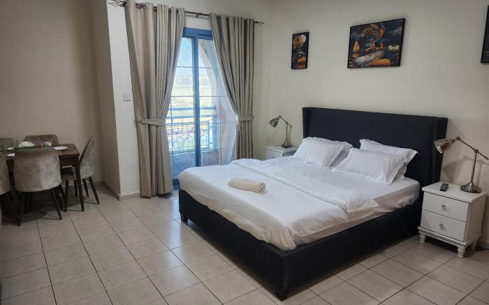 Spacious Studio with Balcony with Open View 