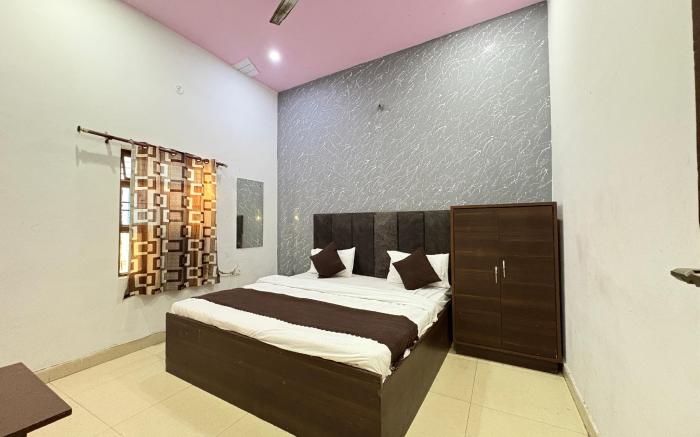 The Grand Plaza Agra