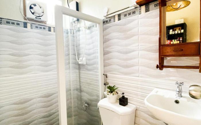 Standard Room - Free Parking & Pet friendly