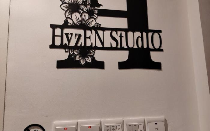 HyzEN StUdio, Safari Room @Sutera Bay, Sadong Jaya