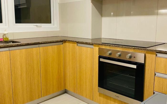 Savvy Suites Combined 5BR near Okada