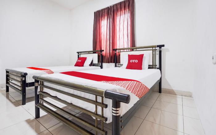 Hotel O Rappocini Near Rsia Paramount