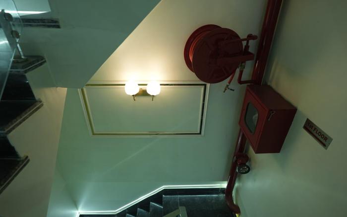 Deep palace inn