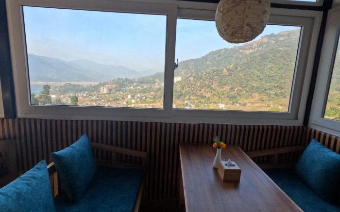 Misha's Hotel & Restaurant