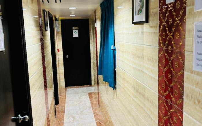 GLOBAL INN RECEPTION FLAT c 4 13 TH FLOOR BLOCK C