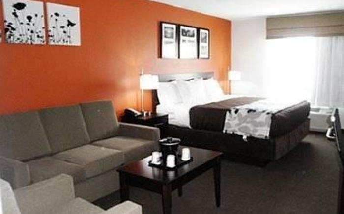 Sleep Inn & Suites And Conference Center Downtown