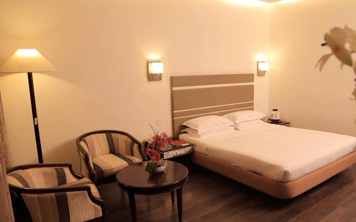 Hotel Heritage Inn