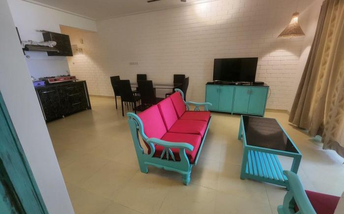 Flamingo Stays Riviera Sapphire