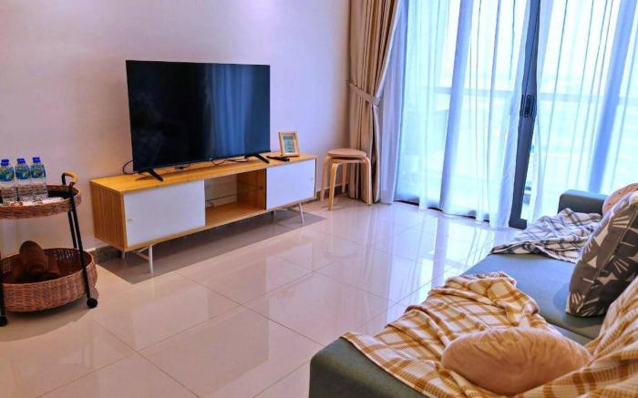 R&F Cozy 3Bed @Seine Region JB by SC Homestay
