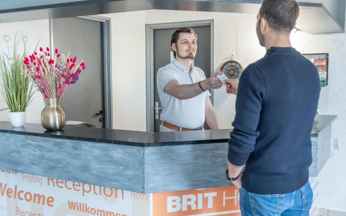 Brit Hotel Essentiel Tours Nord