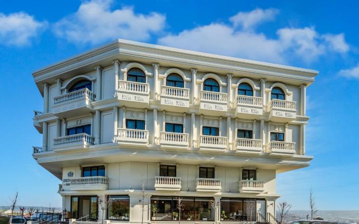 Nenessa Airport Hotel
