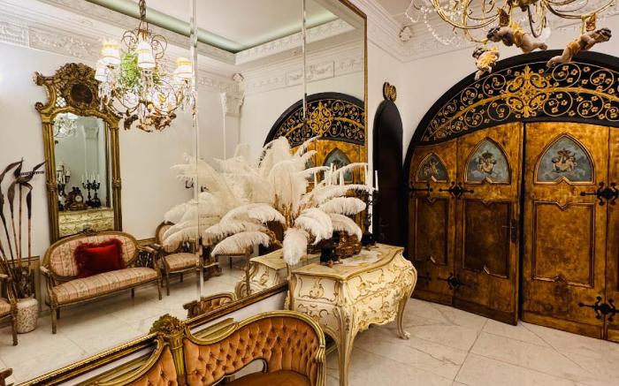 Conacul Coroanei Luxury Boutique Hotel