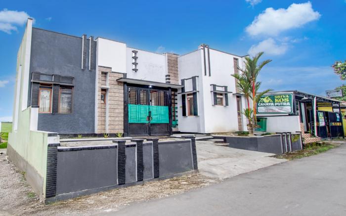 Hotel O Purwokerto Near Alun Alun Purwokerto Formerly Guest House Rania
