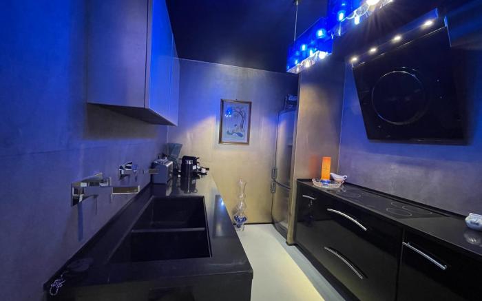 The georgeous lifestyle garden and maxi jacuzzi