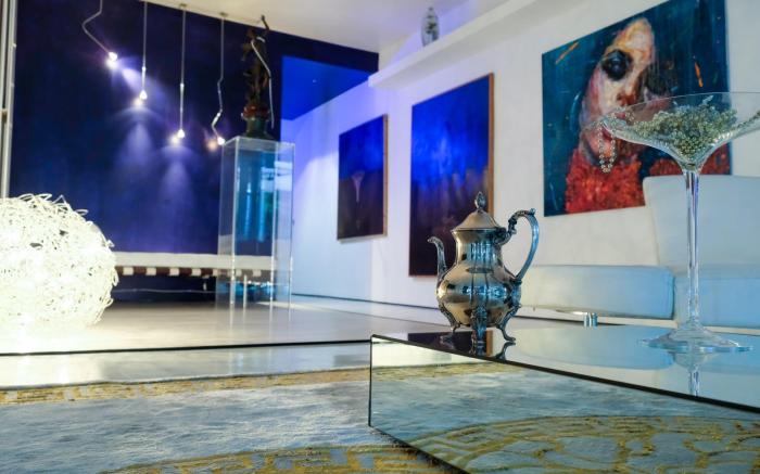 The georgeous lifestyle garden and maxi jacuzzi