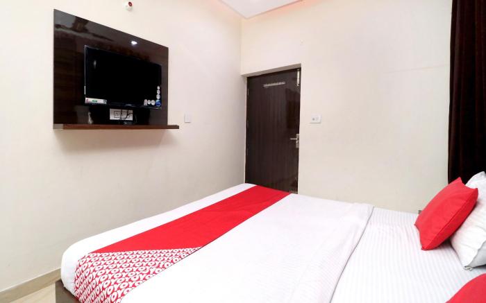 OYO Flagship 16694 Hotel Kb Square