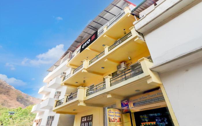 Hotel O Laxmi Yellow Guest House