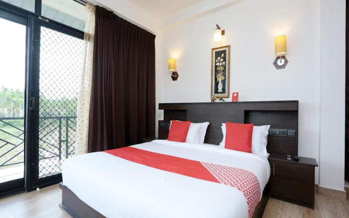 OYO 15979 The Paddy Field Inn