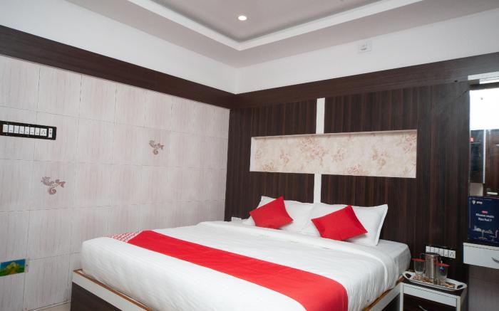 OYO 22923 Peace Residency