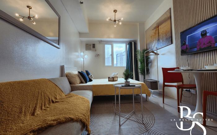 Cozy ArtDeco Studio Ayala Greenbelt CBD Makati PH