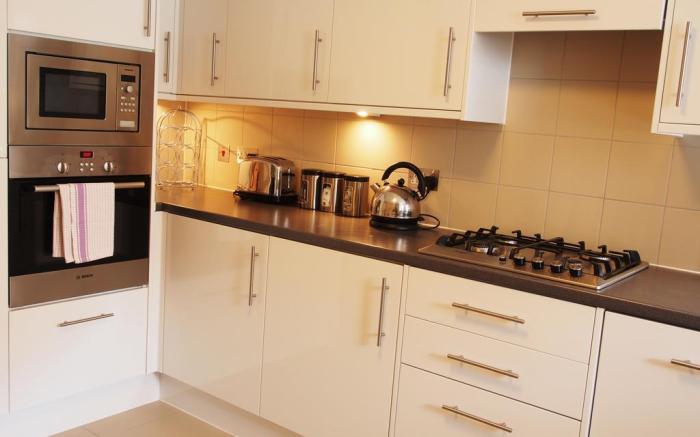 Monarch House Serviced Apartments
