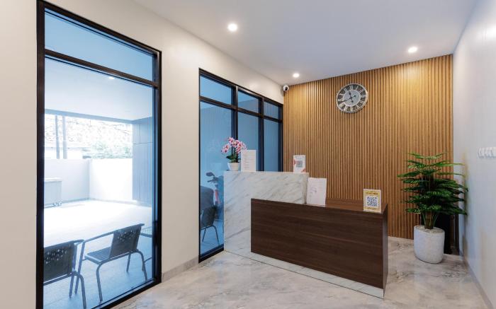 Urbanview Syariah Hotel Senen Jakarta