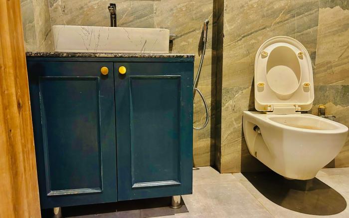 Hotel Gold Stay Near Delhi Airport