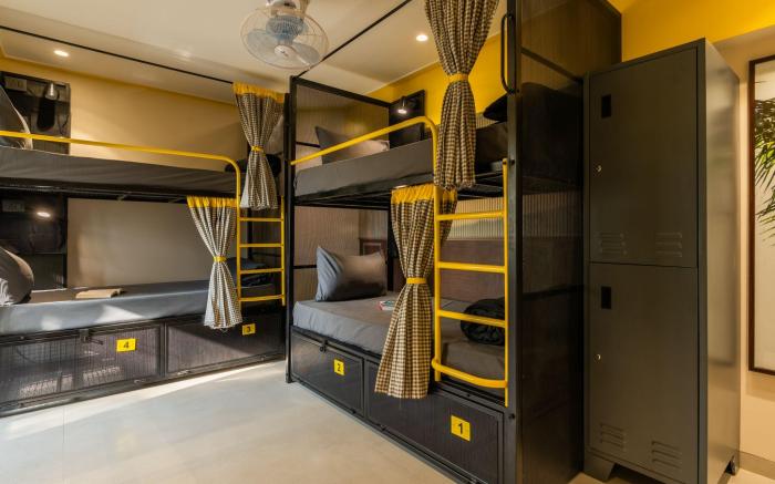 The Hosteller Mumbai, International Airport