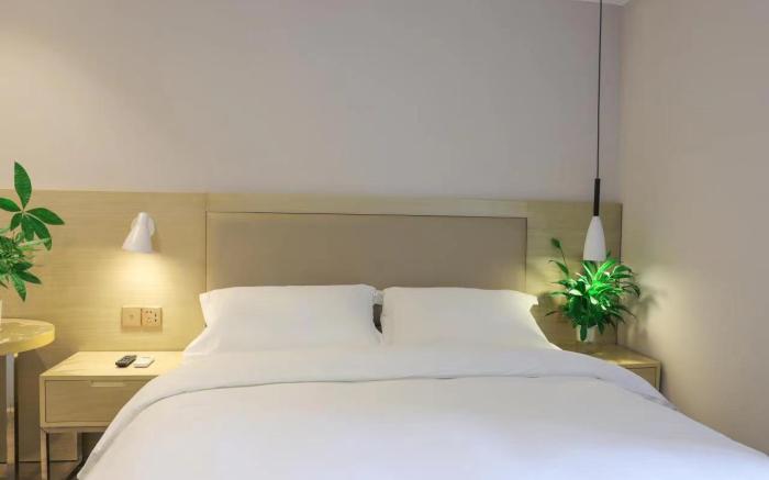 Guilin Tree Hotel