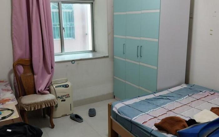 YOYO LYNNE HOMESTAY