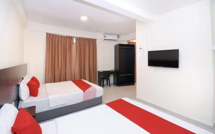 Family Room - Located in the heart of Miri